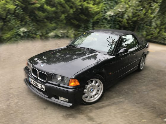 BMW 328i