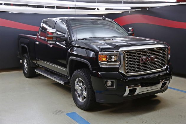 GMC Sierra 2500 HD Denali