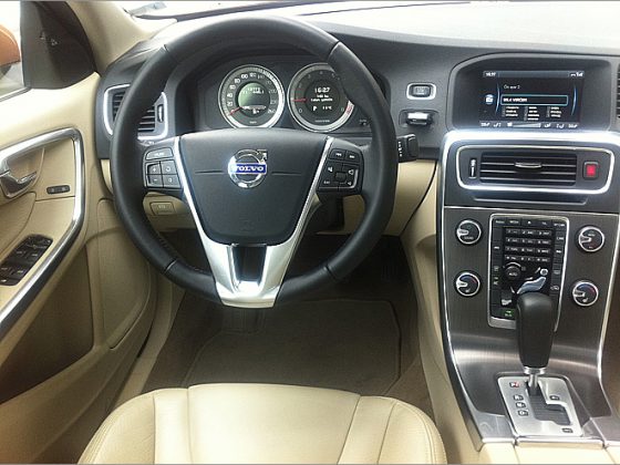 Volvo S60 T4