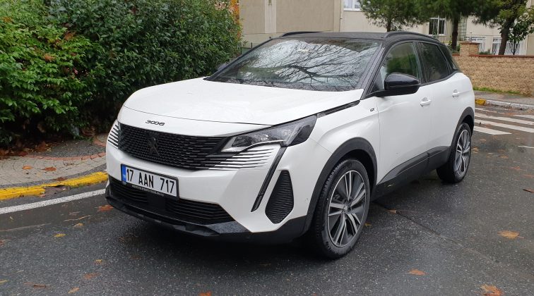 Makyajlı Peugeot 3008