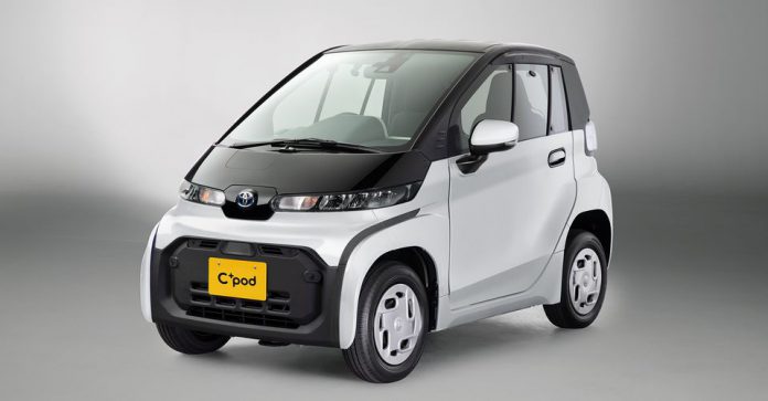 Toyota-Cpod-G-Super-White-quarter-front