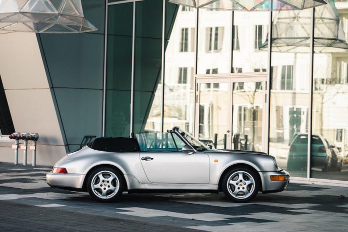 Maradonas-1992-Porsche-911-Type-964-Carrera-2-Convertible-6 Maradonanın Arabası Porsche