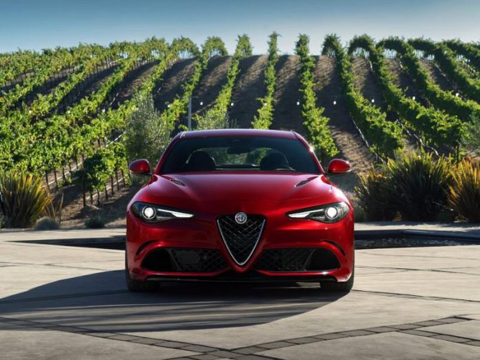 Alfa Romeo Giulia GTAm ve Quadrifoglio Arasındaki 3 Fark