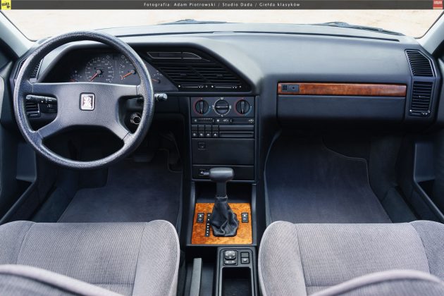 Peugeot 605 i&ccedil; mekan