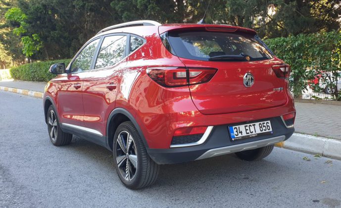 MG ZS Arka