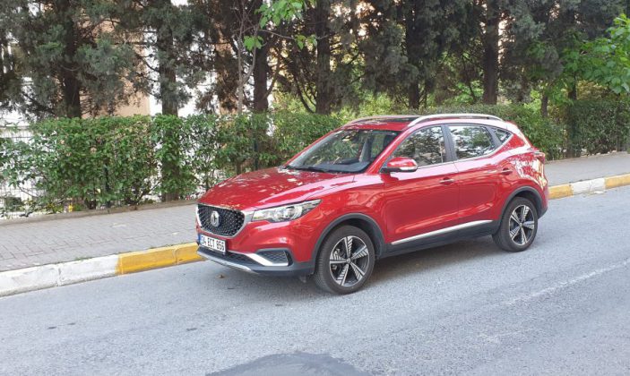 MG ZS Kırmızı