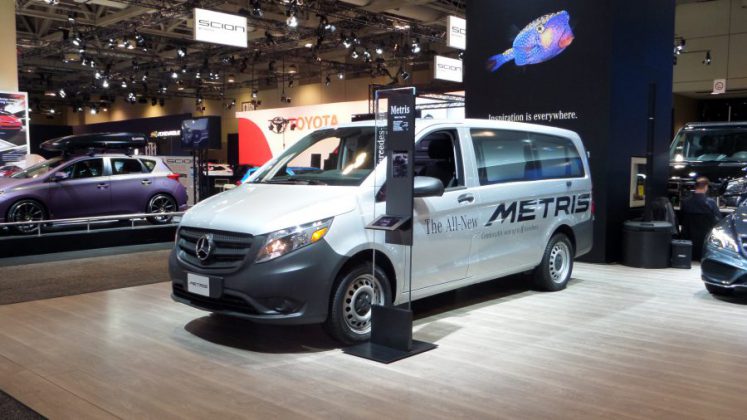 r&uuml;zgar savrulma asistanı bulunan mercedes metris marka ara&ccedil;