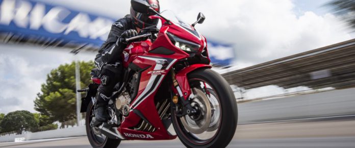 Honda CBR650R İnceleme