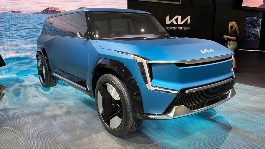 kia-concept-ev9-at-the-2021-los-angeles-auto-show