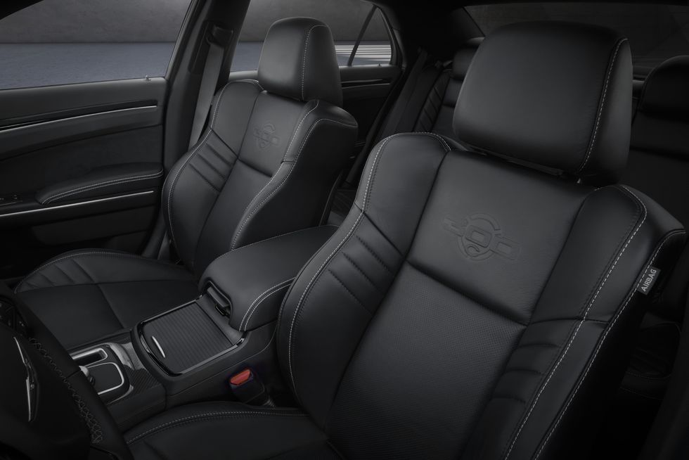 2023 Chrysler 300C koltuklar