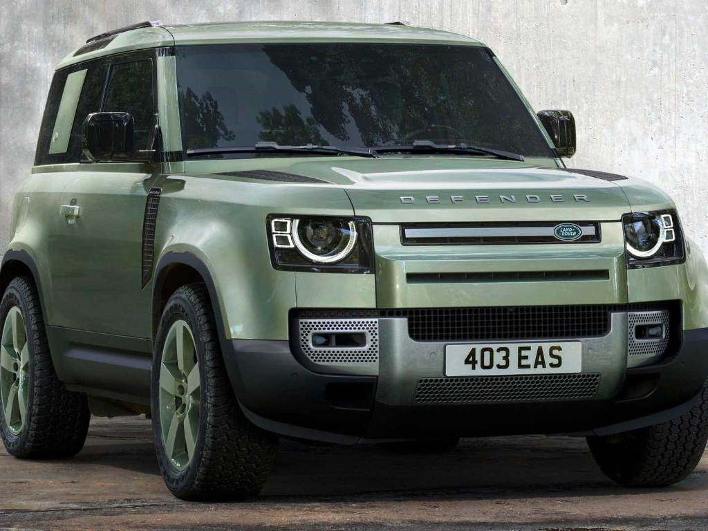 Land Rover Defender En Çok Satılan Model Oldu Land Rover Defender önden görünüm
