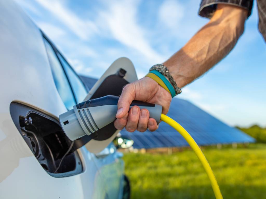 elektrikli araba elektrikli araba