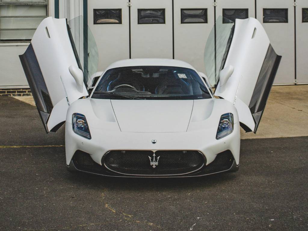 maserati-mc20 maserati mc20